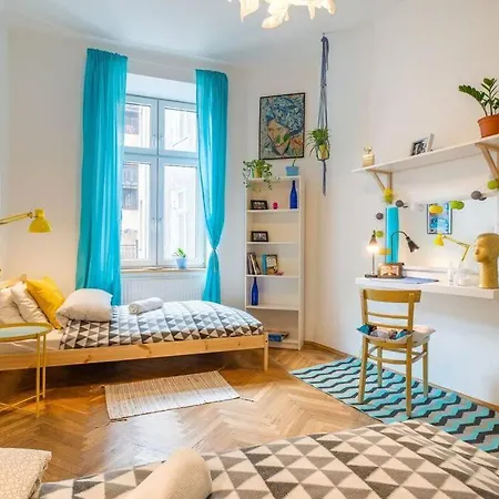 Blue Peace-apartment With Free Parking In Center For 1-6 People Appartement