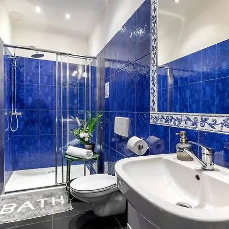 Appartement Blue Peace-apartment With Free Parking In Center For 1-6 People Krakau